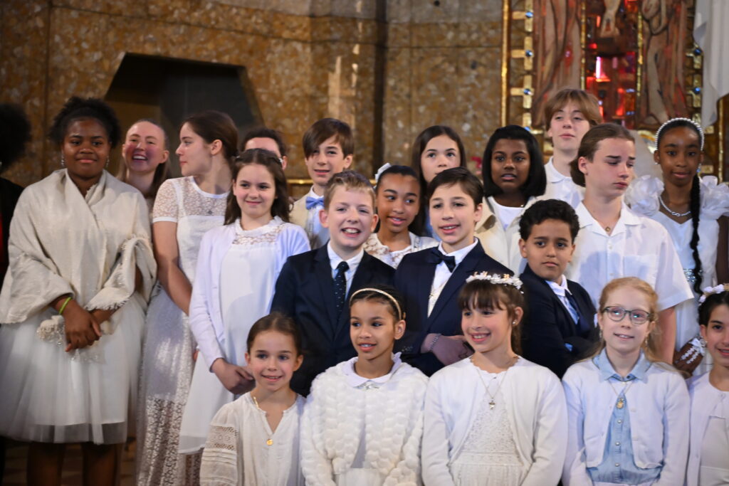 Fête de la FOI : 25 enfants & jeunes à la suite du Christ
